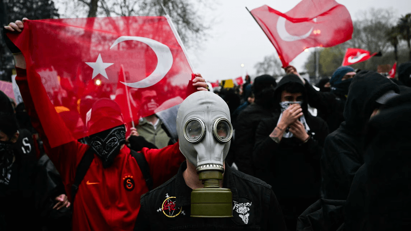 How do different risk premia for currency, policy and country interact? Which one matters for investors? These are key questions given increased US policy uncertainty. Our Director Prof. Kalemli-Özcan explains in an FT op-ed.